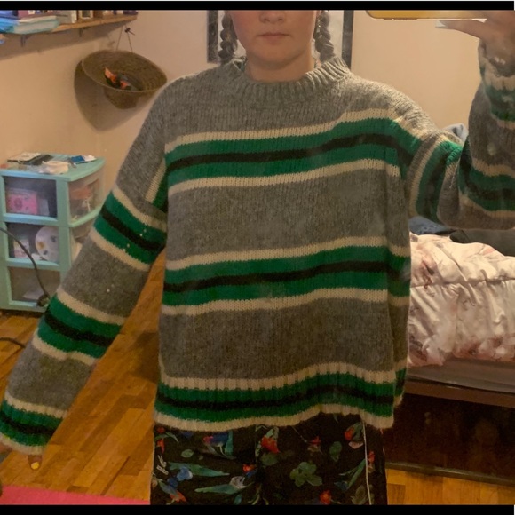 Urban Outfitters striped sweater - Picture 2 of 5